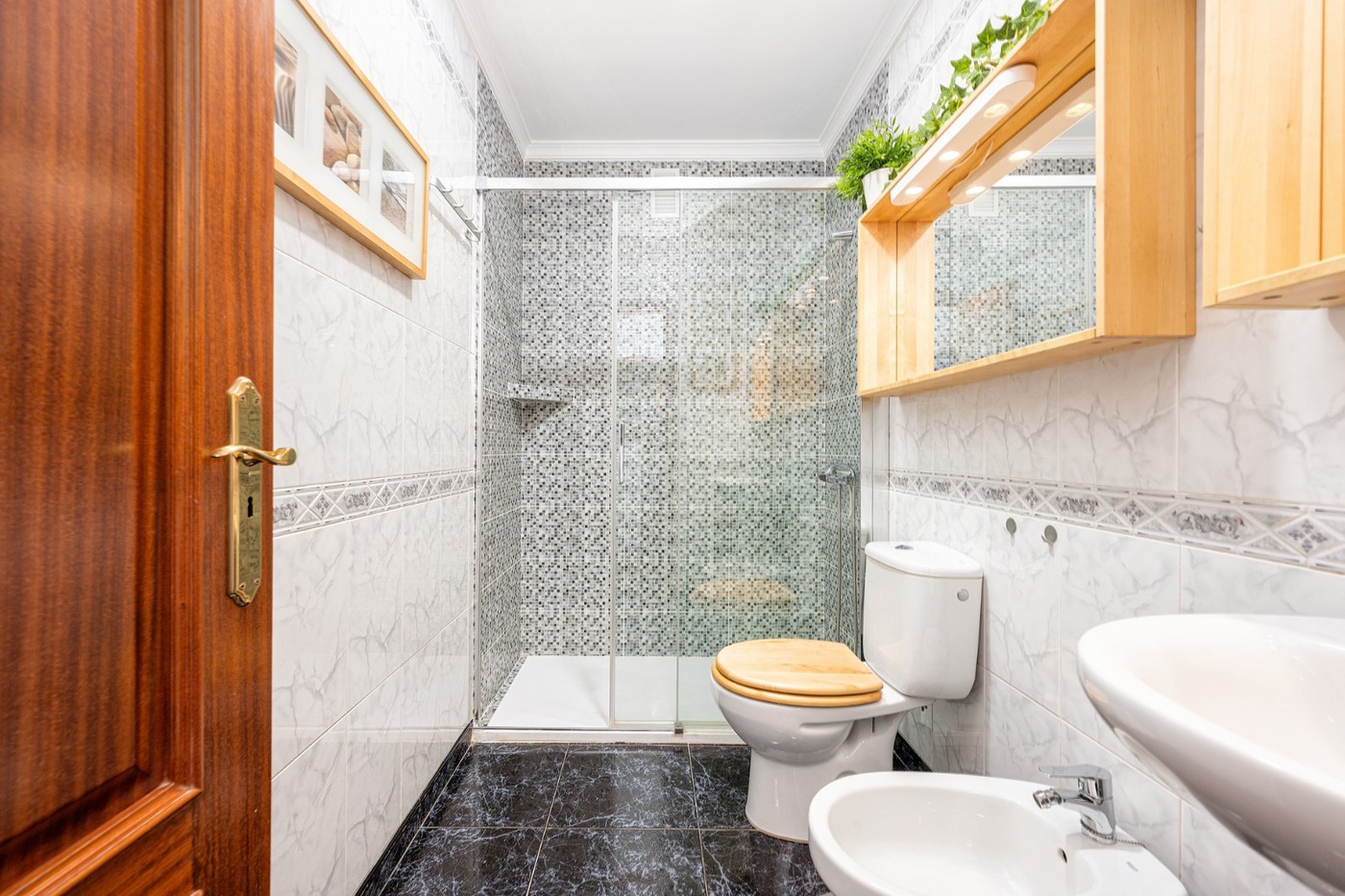 3-Bedroom Apartment with Parking Space