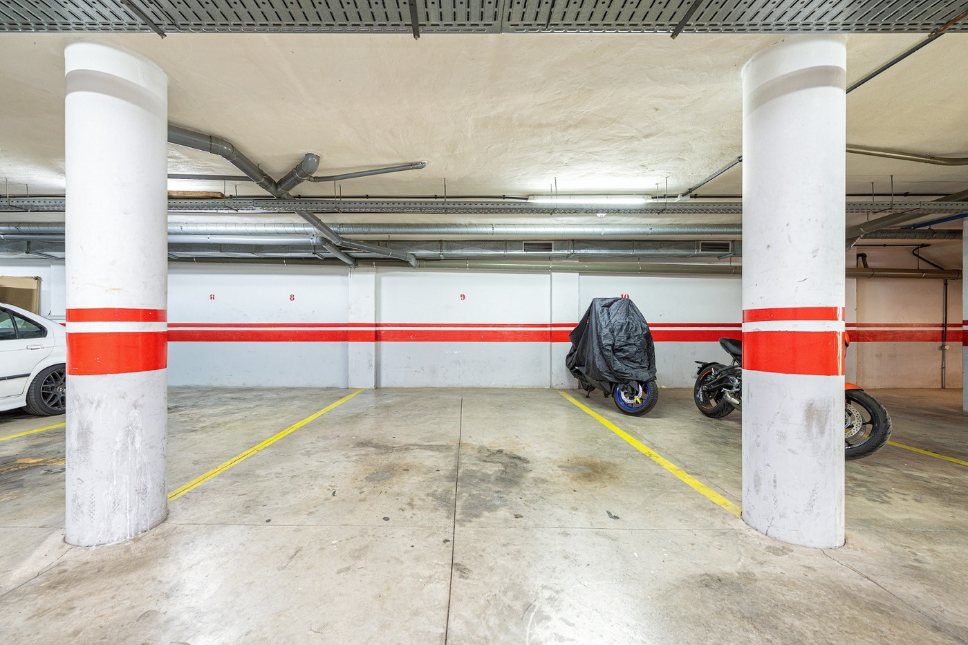 3-Bedroom Apartment with Parking Space